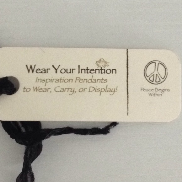 Wear your intention necklace - Picture 3 of 4